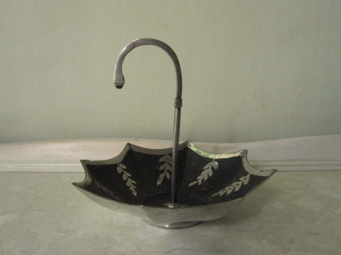 Umbrella Jewelry Holder