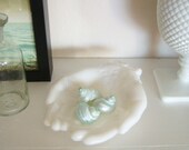 vintage / / JEWELRY DISH / / ring holder / milk glass hands