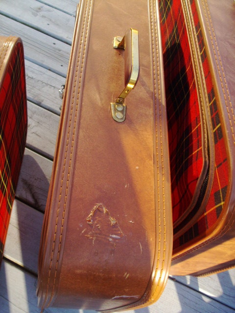 Vintage Tartan Red Luggage Set Five Piece