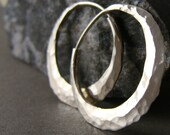 sterling silver hoop earrings 1 inch hammered, endless style