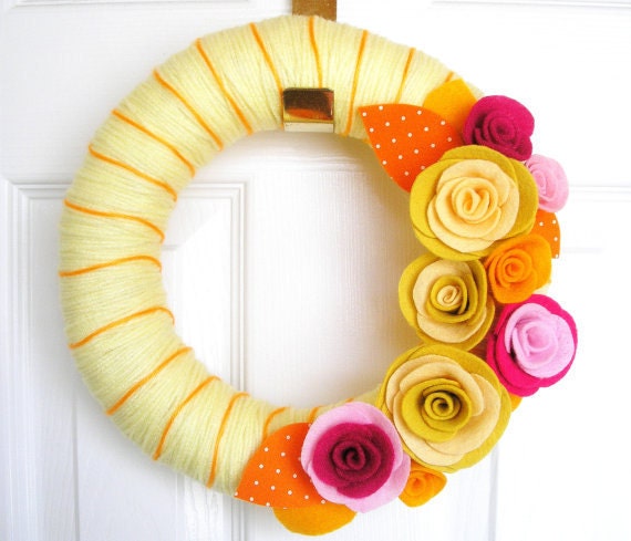 10 inch Tutti Frutti - The Original Felt Flower Yarn Wreath