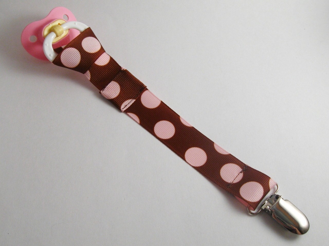 Pacifier Clip.......Pink Bubbles