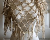Lovers Knot Shawl - Sand