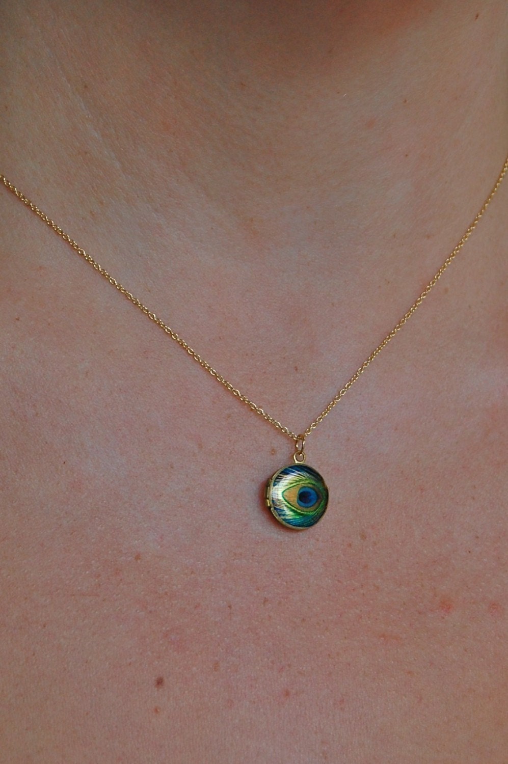 Mini Vintage Locket Necklace Traditional Peacock Feather Print