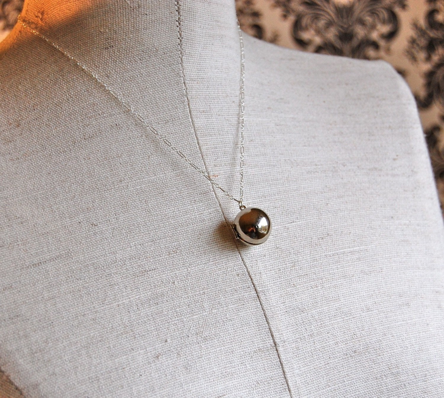 Silver Orb Locket - Vintage