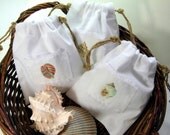 Handmade Muslin Bags: Favor/Potpourri Bags with Seashells (3)
