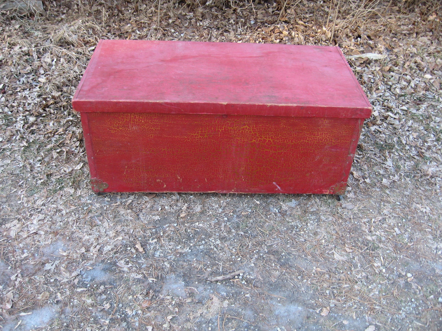 Trunk -- Primitive Vintage Blanket Chest  -Tool Chest  -  coffee table - Red crackled paint