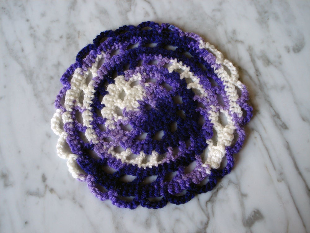 Simple Frilly Trivet Crochet Pattern