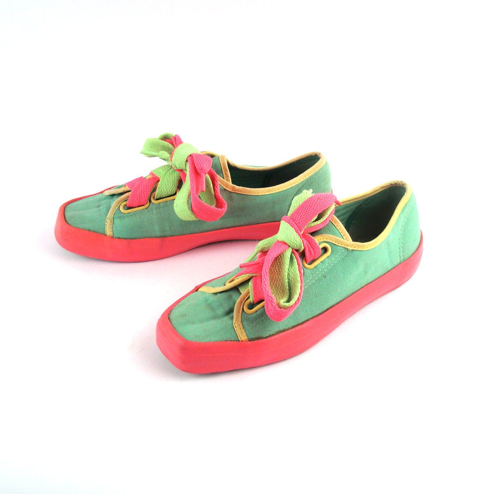 Neon Canvas Sneakers Vintage 1980s Pure Juice Neon Canvas Sneakers Women's size 7 1/2