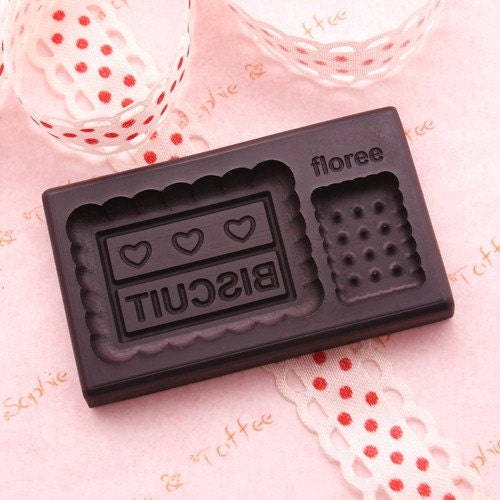Floree Puffed Biscuits Large Mold for Resin, Paper and Lightweight Clay