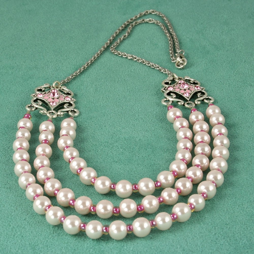 New Lower Price Faux Pink Pearl and Silver Chain Necklace - Pretty in Pink
