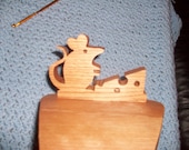 Cheese cutting board