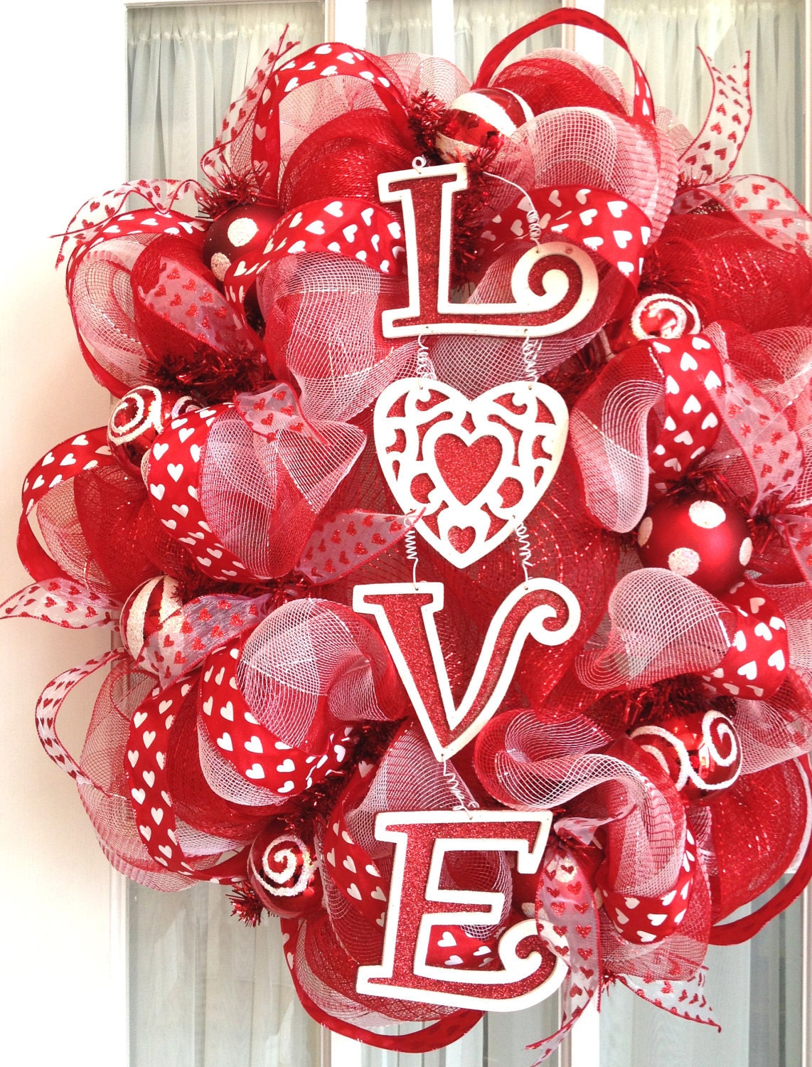 Oval Deco Mesh Wreath Valentine's Day