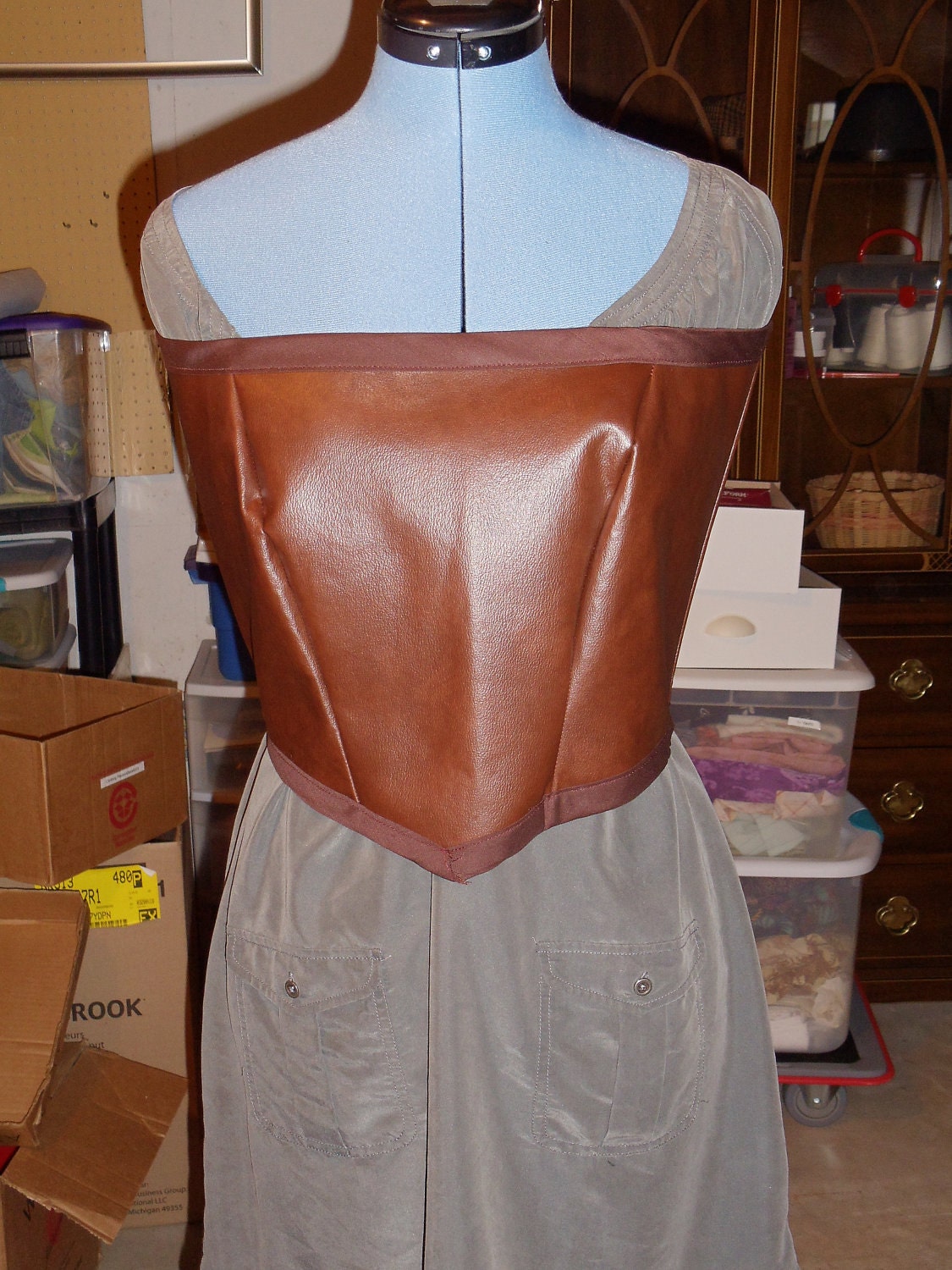 Ladies small faux leather plain corset 1/2 PRICE SALE