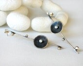 Branches post earrings oxidized with pearls