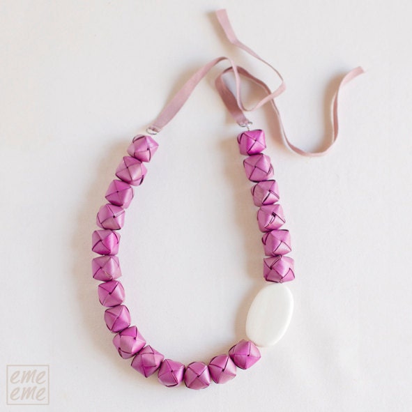 Necklace Fuchsia palm leaves beads - statement necklace - blush - dusty rose - flamingo pink