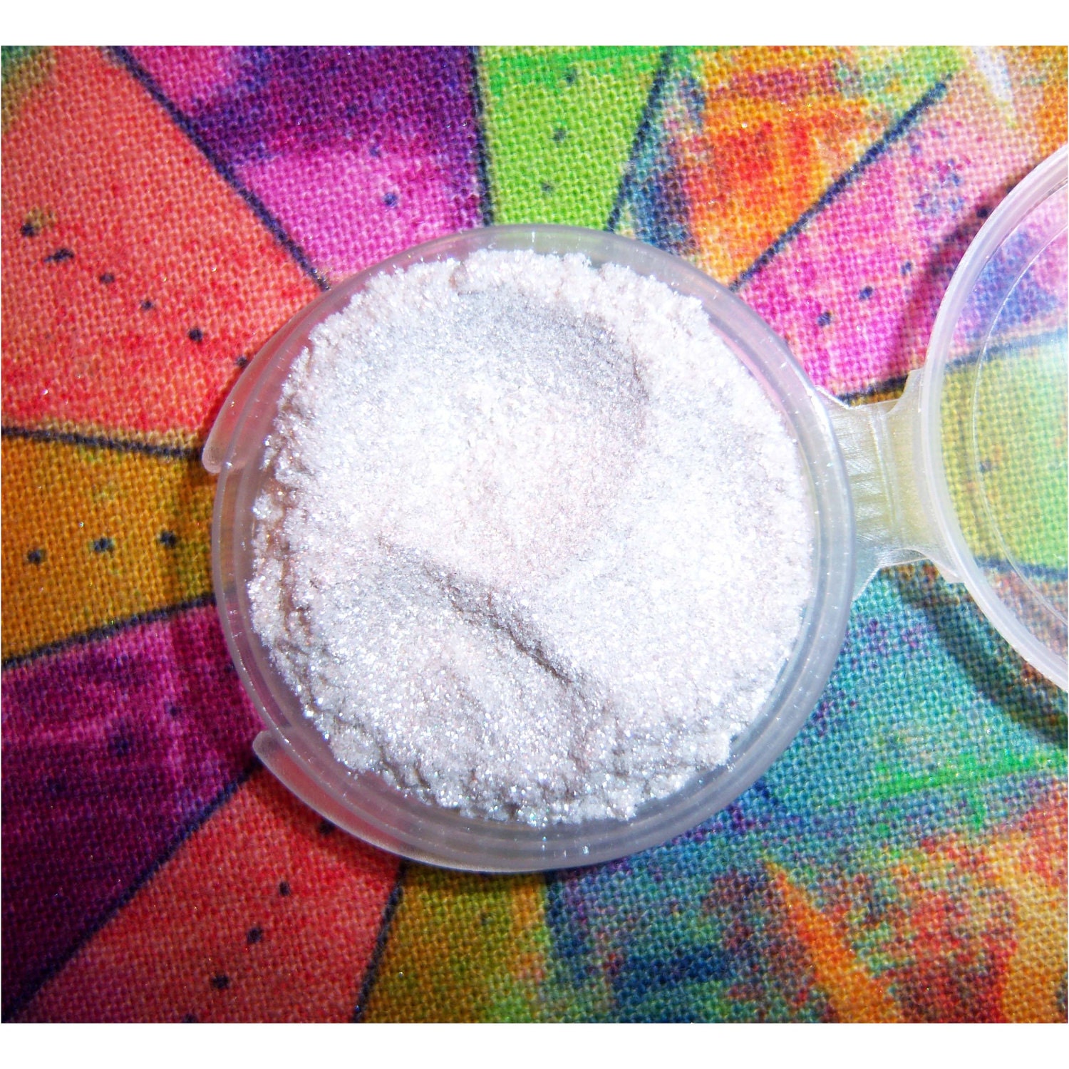 WHITE DIAMOND Lumin-Eyzers(TM) - Eye/Body Shimmer - Diamonds are a Girls Best Friend - Iridescent hues, Sparkle - Gluten Free - Weddings