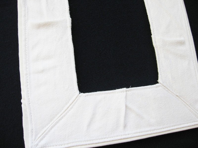 White Fancy Mat, unframed 8x10 for 4x6 print