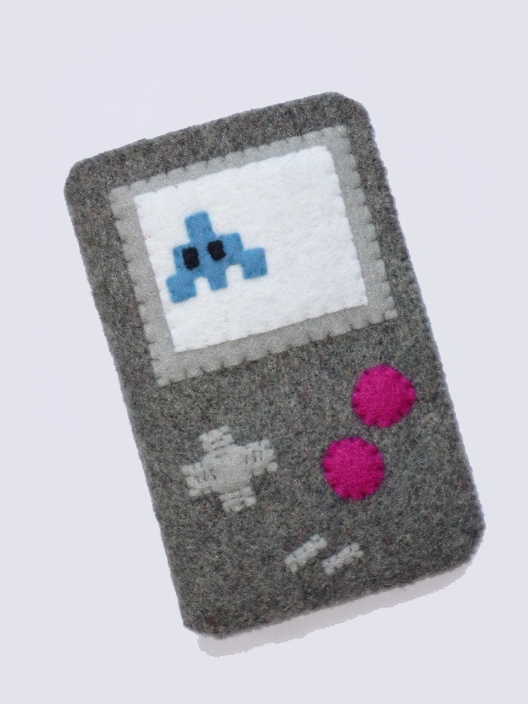 Gameboy iPod iPhone Case Pouch Cozy