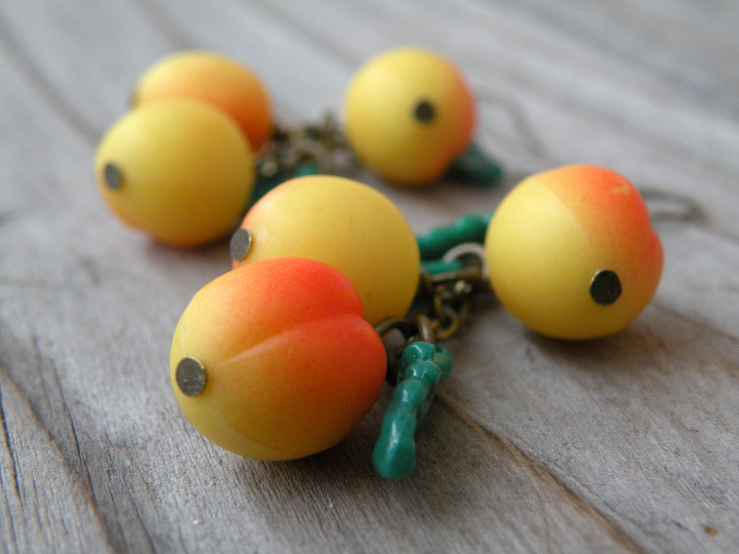 Sale 40% Off - Peach Earrings, Fruit Jewelry, Summer Peach, Vintage