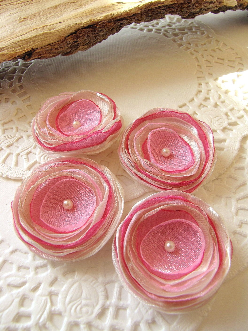 Tiny and Thick... Handmade organza satin sew on flower appliques (4pcs)-  IVORY and HOT PINK