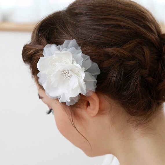 Amory - bridal silk flower fascinator - cream or ivory