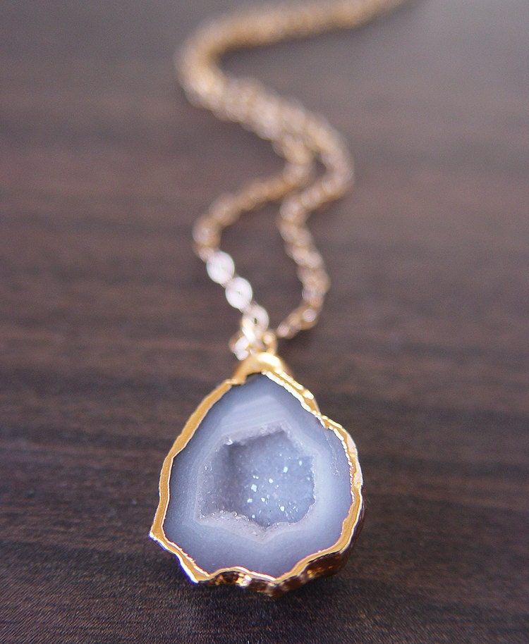 Petite vanilla grey agate druzy 14k gold pendant necklace