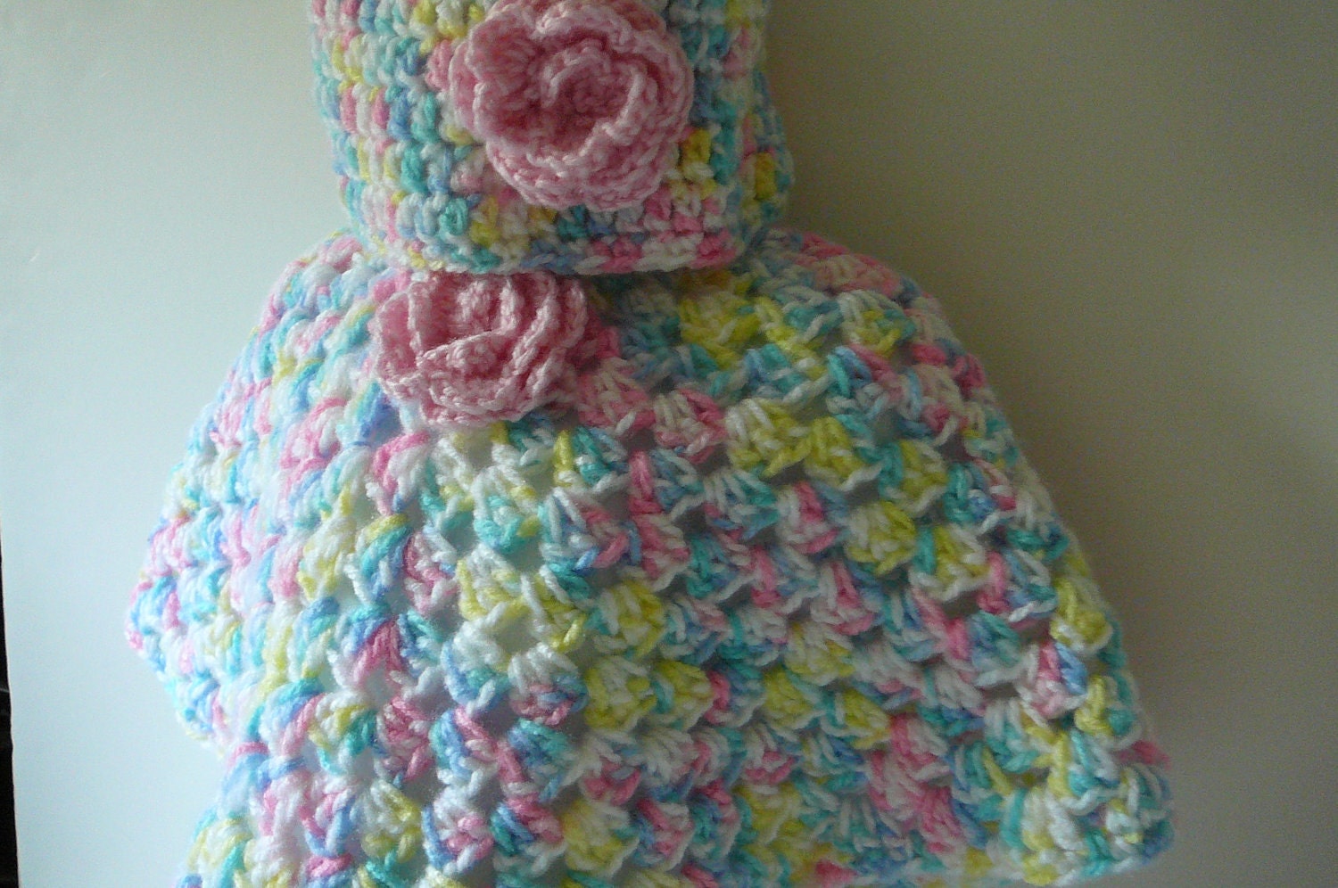 Crocheted Shell Girl's Poncho and Hat     READY TO SHIP     Size 4 to 6 years
