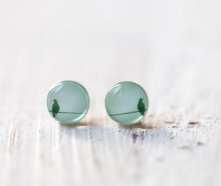 Mint Bird earring studs - Tiny earrings - Bird on wire (E091)