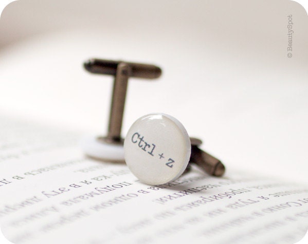 Geek Cufflinks - Keyboard Ctrl-Z - Cuff links for men (C001)