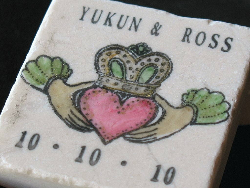 Irish Claddagh Save the Date Magnets, Wedding Favors, Set of 25