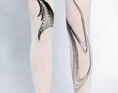 NEW--- Eal tights, black on off-white, one size, Oceanic collection
