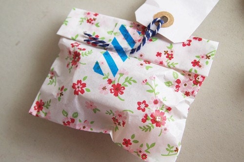 SET of super cute 35 floral pattern paper bag S 14.7x10.2 cm. Packing small gift, cards, masking tapes, bakery or organise receipts, bills.