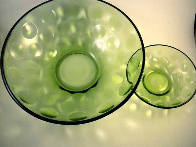 Vintage green class chip and dip set