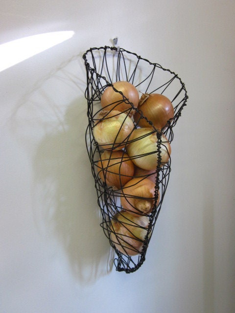 Wire Basket Wall Hanging Onion Basket