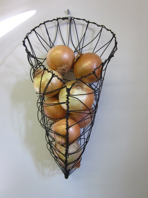 Wire Basket Wall Hanging Onion Basket