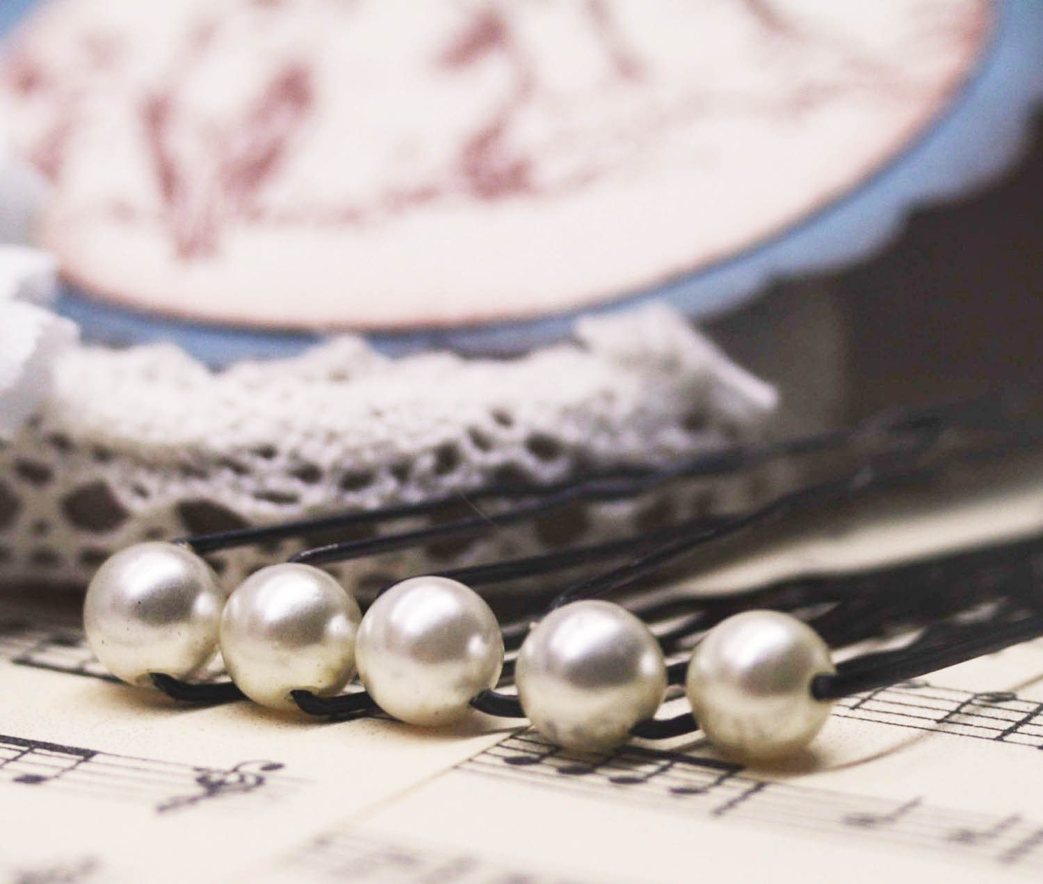 PIF 5 vintage pearl hair pins