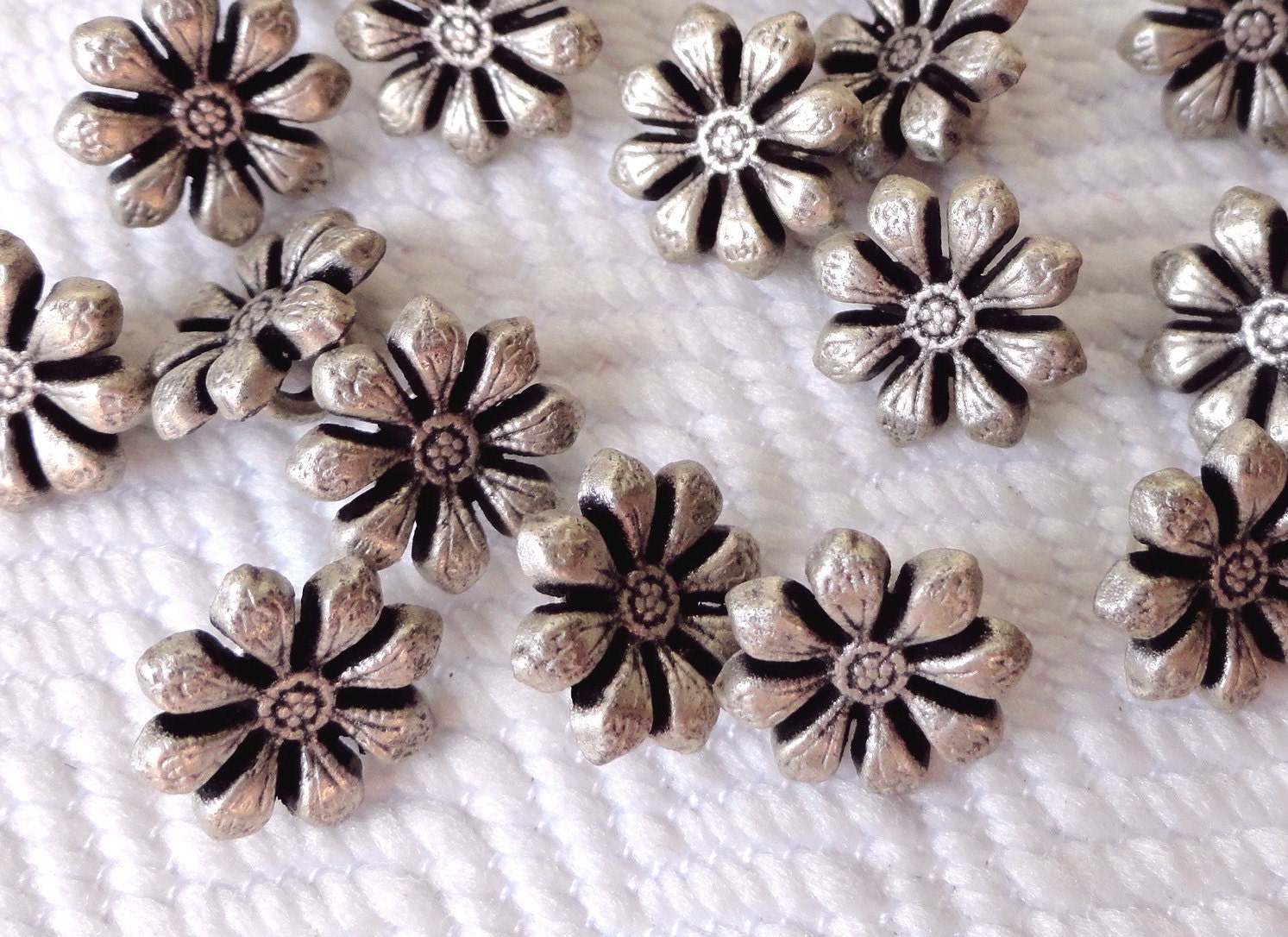 Tiny Daisies Vintage Buttons - Silver Metal Flower Buttons - LAST in Stock