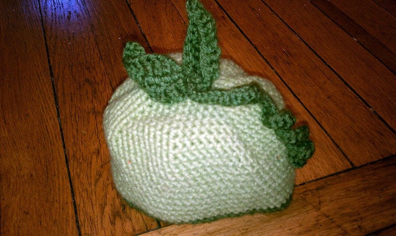 Sweet Pea Crochet Baby Hat