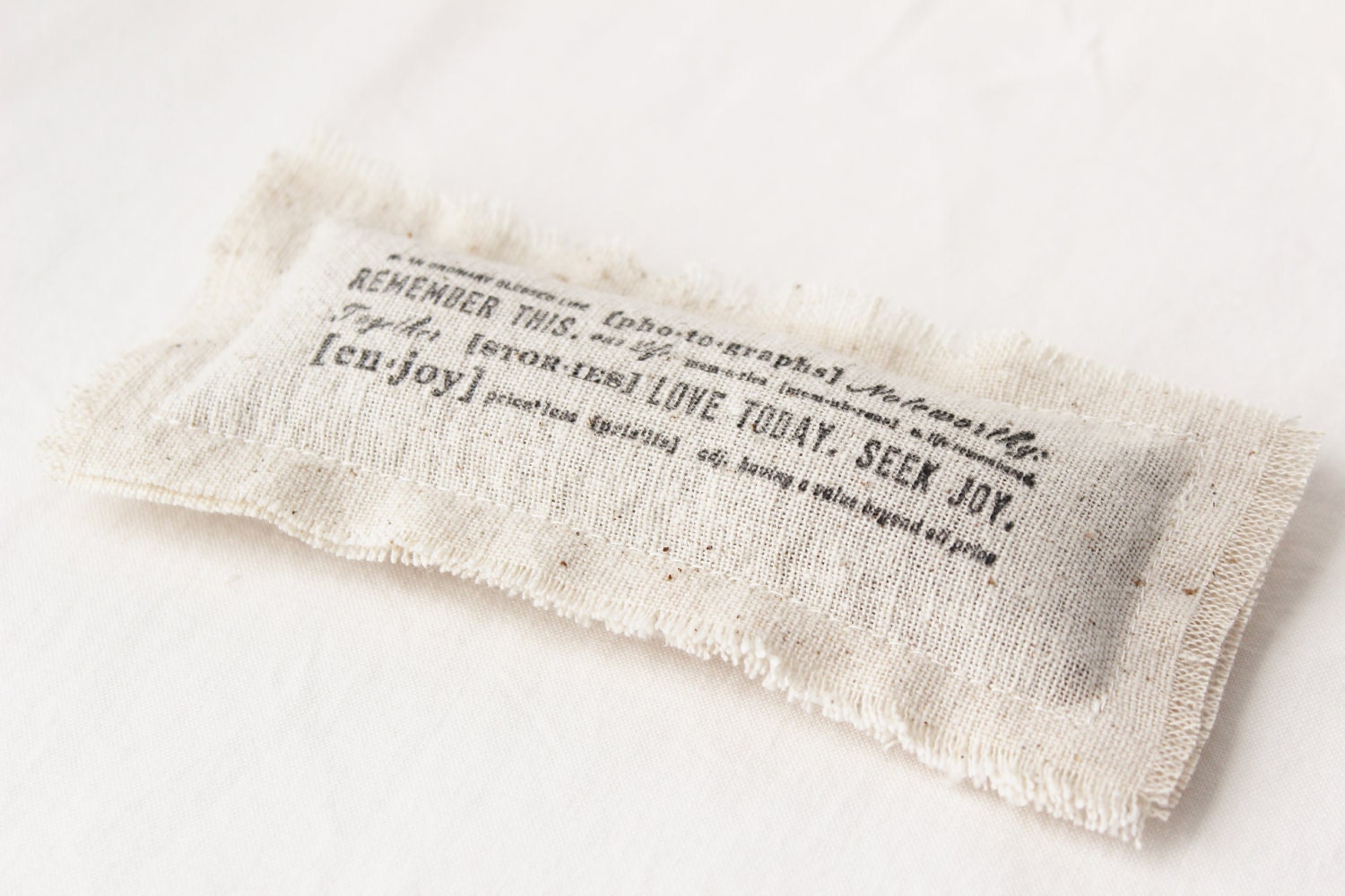 Remember This Lavender Sachet Romantic Quote Frayed Organic Wedding Favor