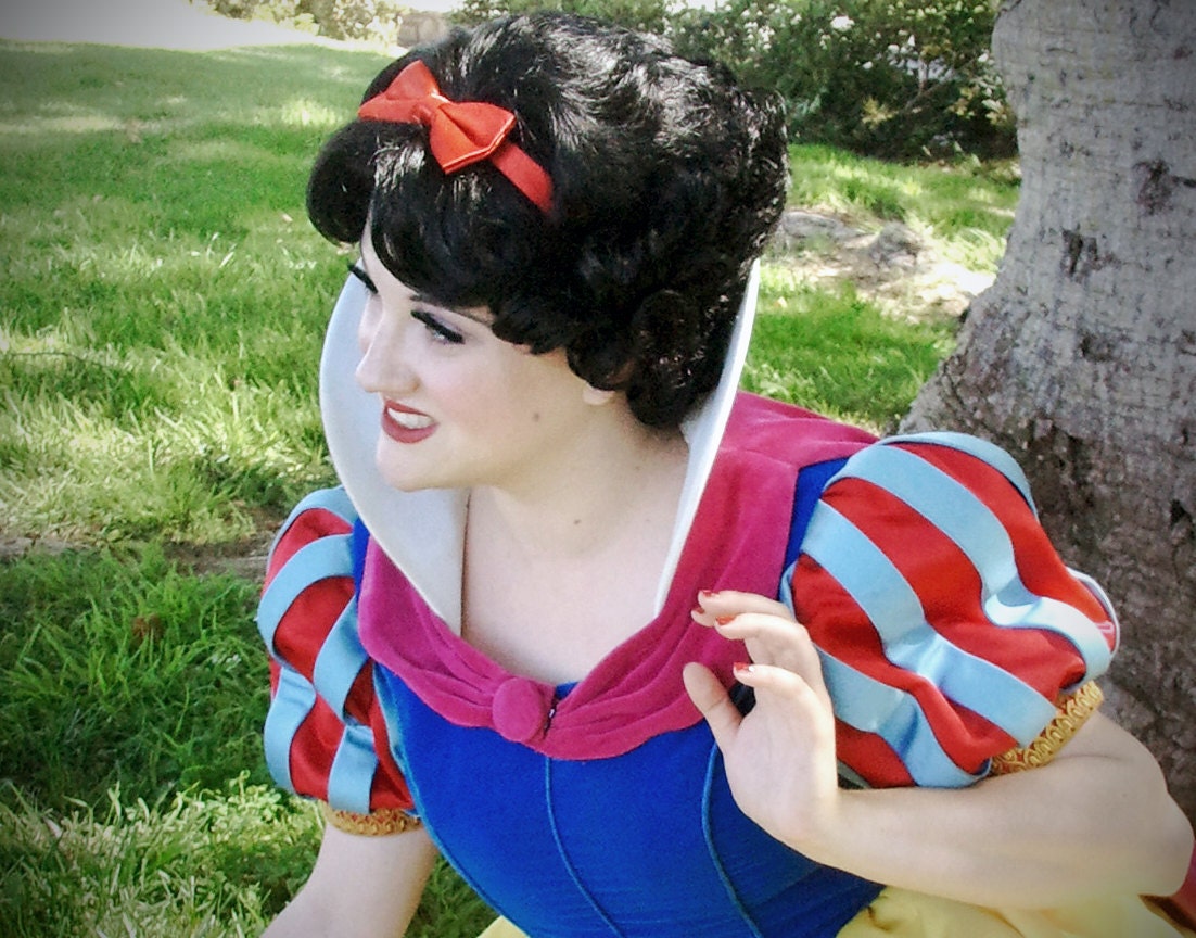 SALE Snow White Wig Flapper Betty Boop Adult Costume Wig short black finger wave. A True Enchantment Original