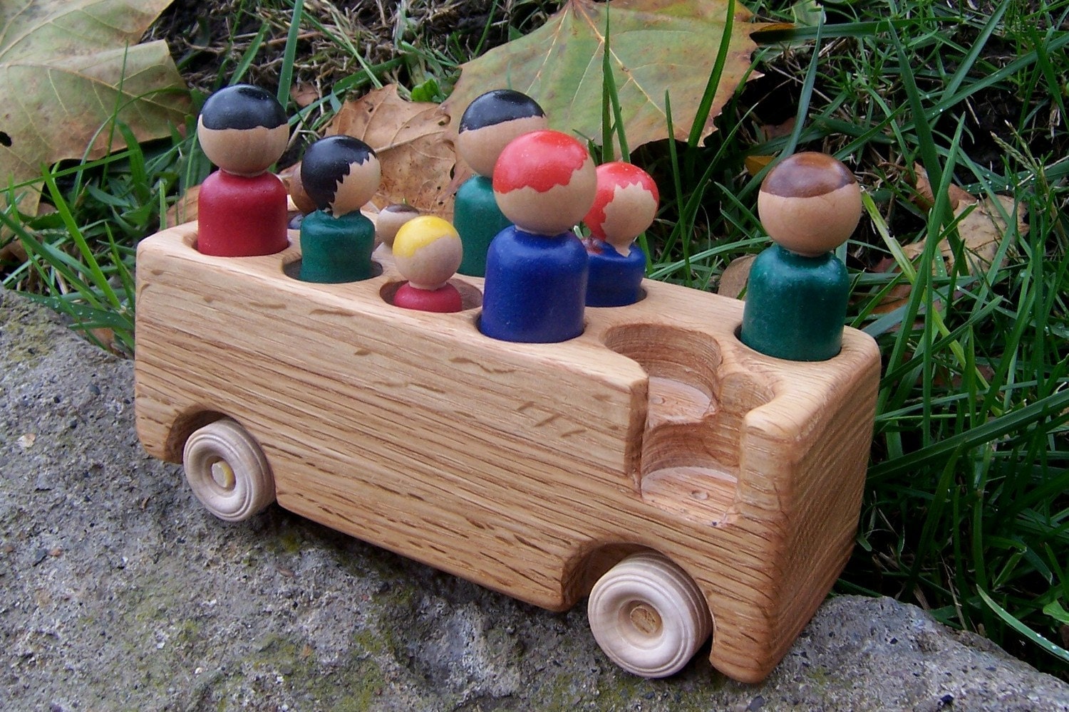 Oak Bus