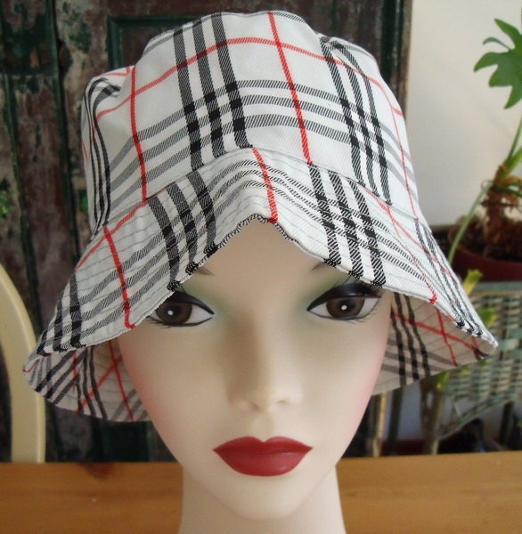 Vintage Burberry Hat