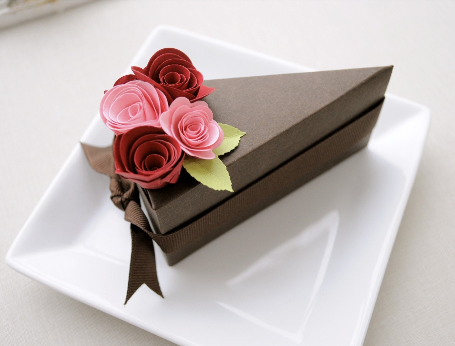 PAPER Chocolate cake slice favor box with pink and red flowers (1 slice).  Wedding and shower favor boxes.