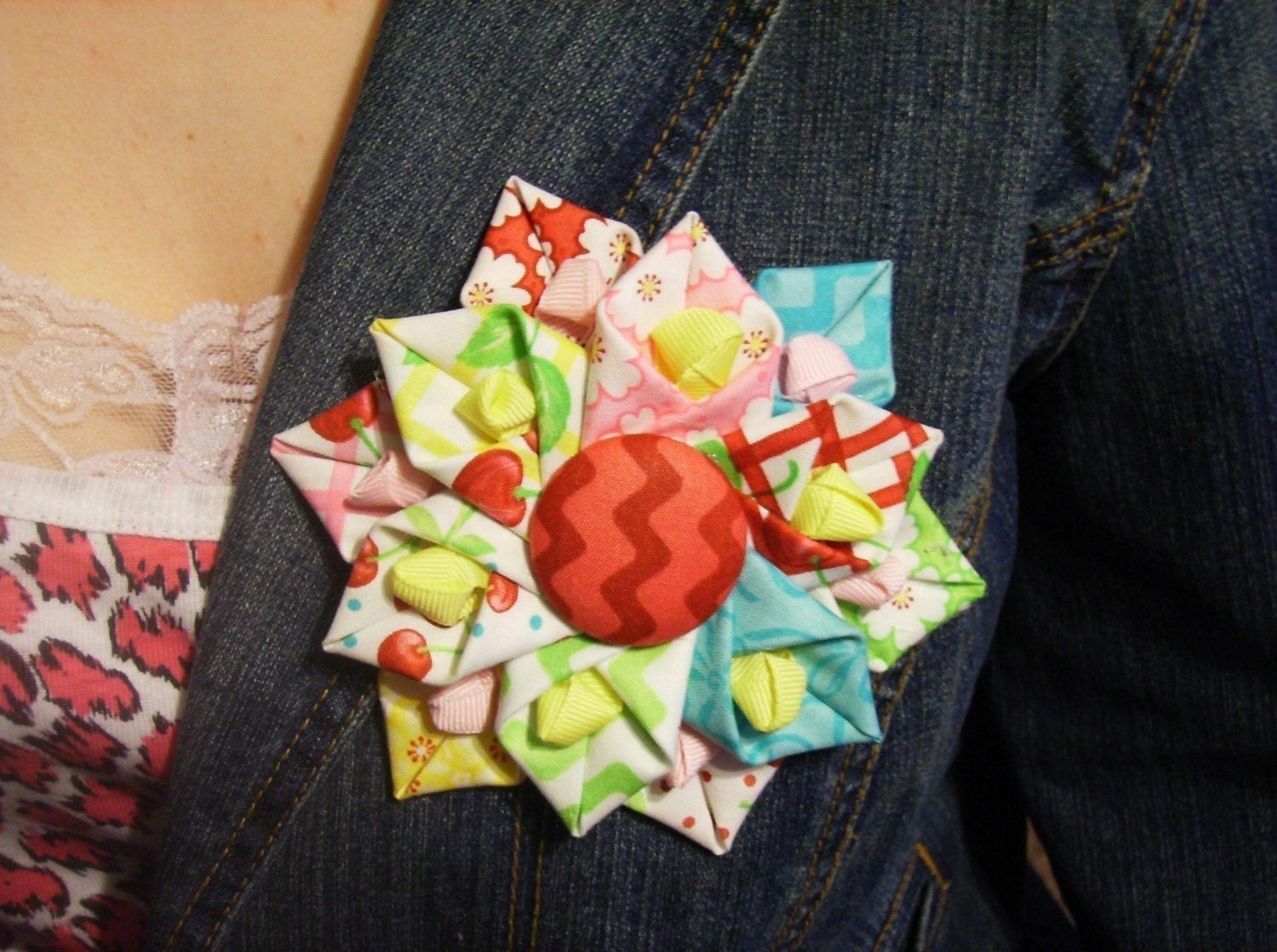 Folded Fabric Flower Pattern ... Tutorial no.1 ... BONUS variations included