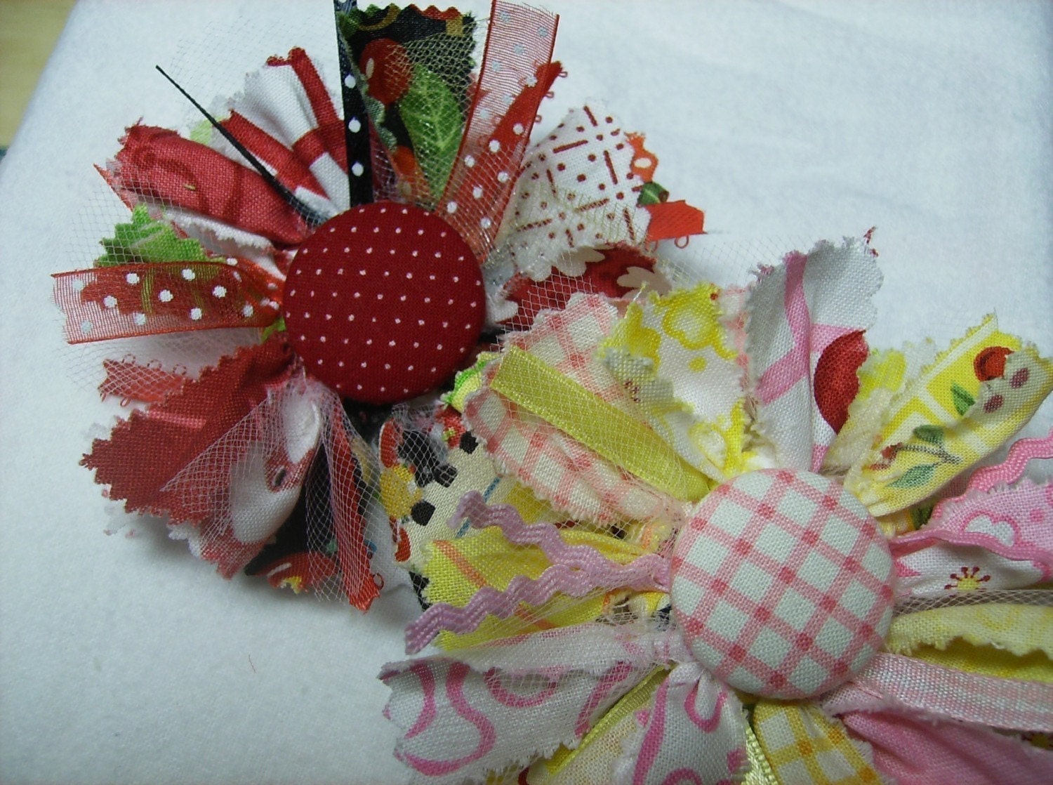 Raggy Fabric Flower Tutorial PDF ... Make Handmade Fabric Flowers ... Flower Pattern no. 6