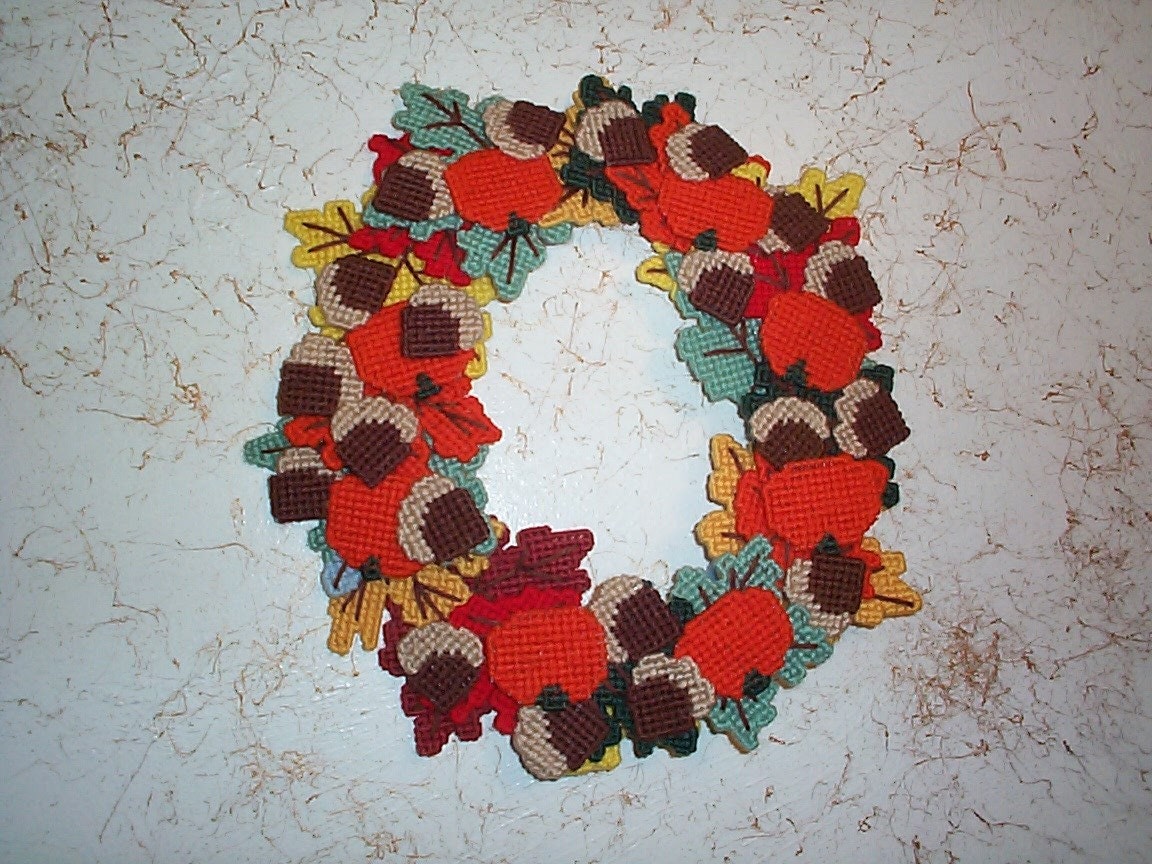 fabulous PLASTIC CANVAS handmade autumnal WREATH