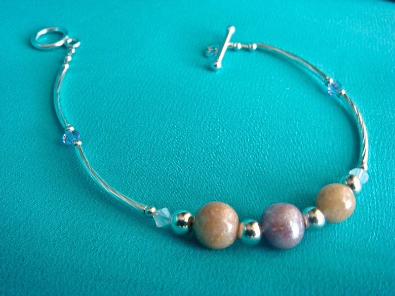 Rose Bead Bracelet