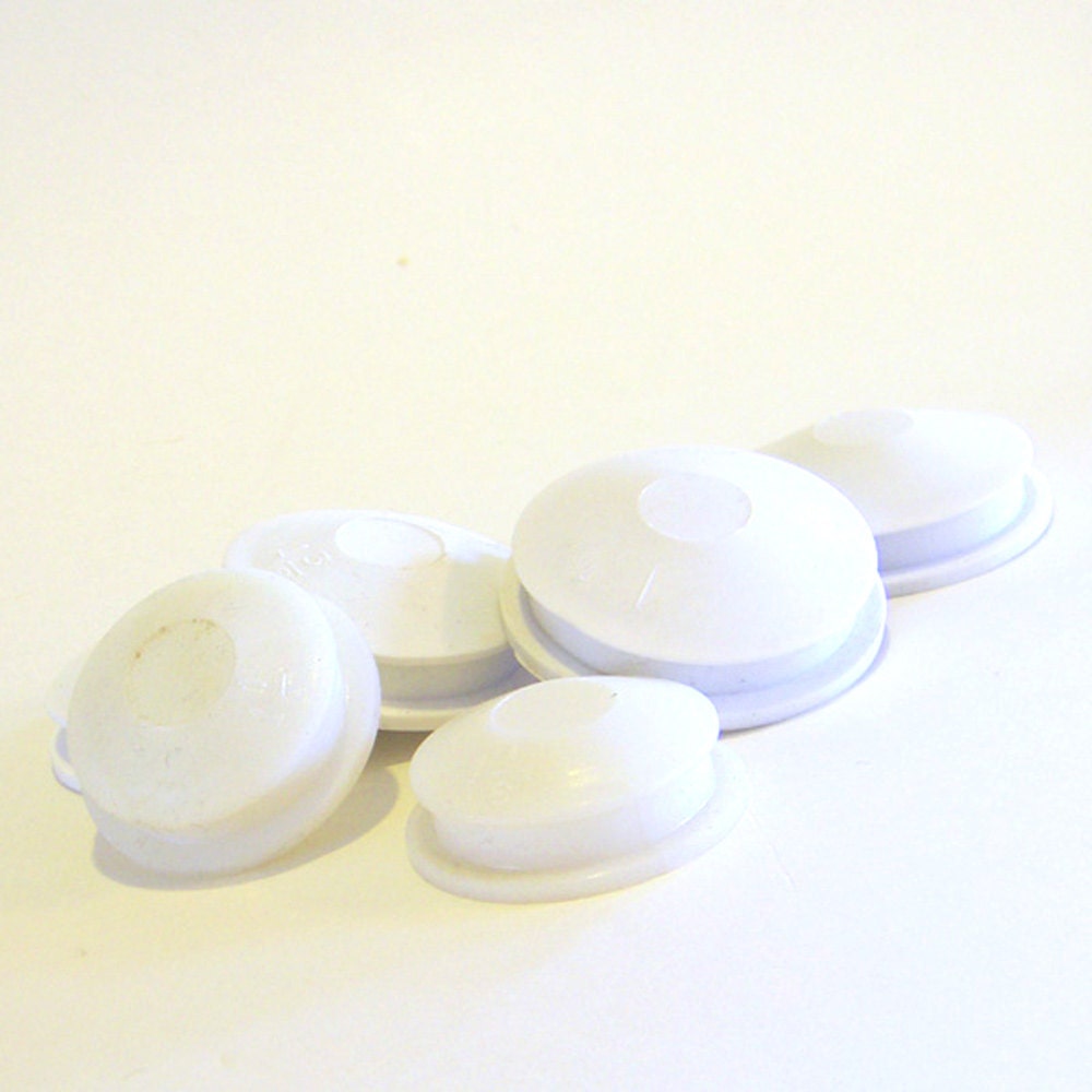 1 1/8" Replacement Rubber Stopper for Piggy Bank - Hole Plug