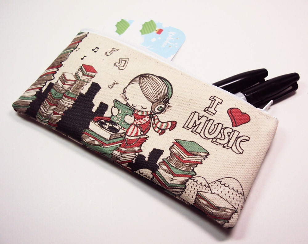 Small I Heart Music Zipper Pouch